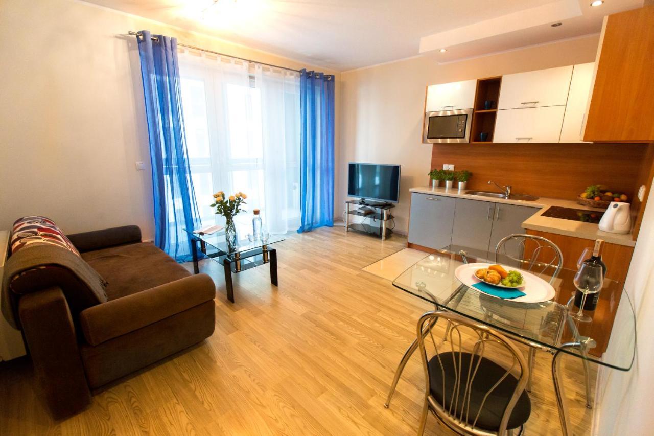 Pcd Aparthotel Wola Βαρσοβία Εξωτερικό φωτογραφία