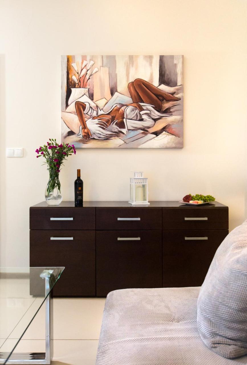 Pcd Aparthotel Wola Βαρσοβία Εξωτερικό φωτογραφία